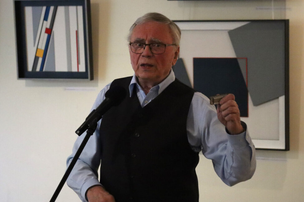 na zdjęciu roman brochocki