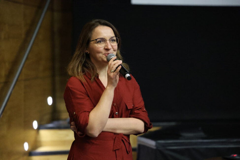 na zdjęciu wykładowca sutw